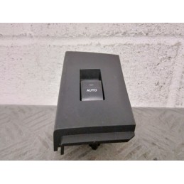 PULSANTIERA ALZAVETRO ALZACRISTALLO POST. DX TOYOTA AURIS COD. 7427102630  2400000089612