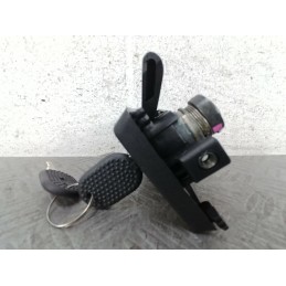 MANIGLIA PORTIERA ESTERNA SX AUTOBIANCHI Y10 DAL 1985 AL 1995  2400000049210