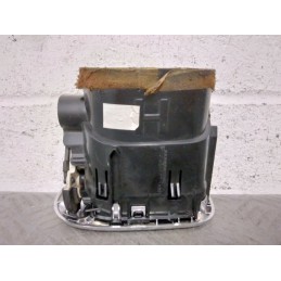 BOCCHETTA ARIA AREAZIONE ANT. DX CITROEN C4 PICASSO DEL 2012 COD. 9683043377  2400000088103