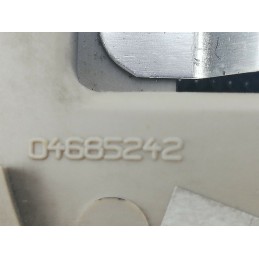 PLAFONIERA LUCE ABITACOLO POST. CHRYSLER PT CRUISER DAL 2000 AL 2010 COD. 046852  2400000046004