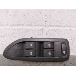 PULSANTIERA ALZAVETRO ALZACRISTALLO ANT. SX OPEL VIVARO DEL 2006 COD. 8200396435  2400000090823