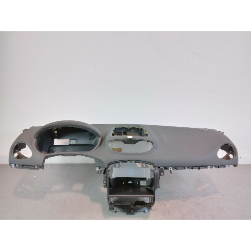 CRUSCOTTO PLANCIA CON AIRBAG LATO PASSEGGERO RENAULT CLIO DEL 2007 0001001740  2400000091172