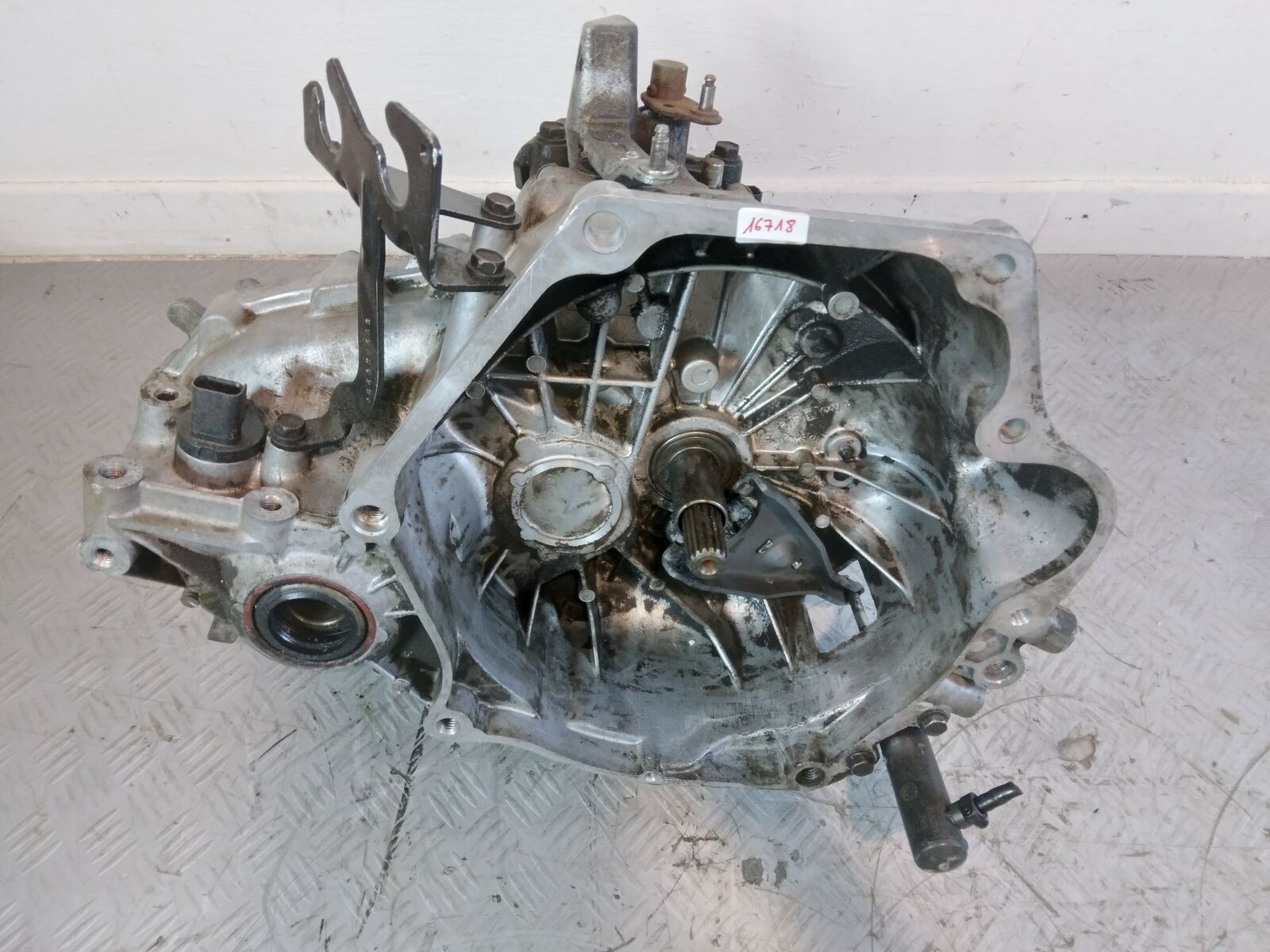 6173 CAMBIO MANUALE CHRYSLER PT CRUISER 2.0 B. DEL 2000 COD. 4668776AD