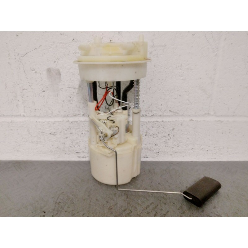 POMPA CARBURANTE GALLEGGIANTE FIAT PUNTO 188 1.2 B. DEL 2005 COD. 775011  2400000094104