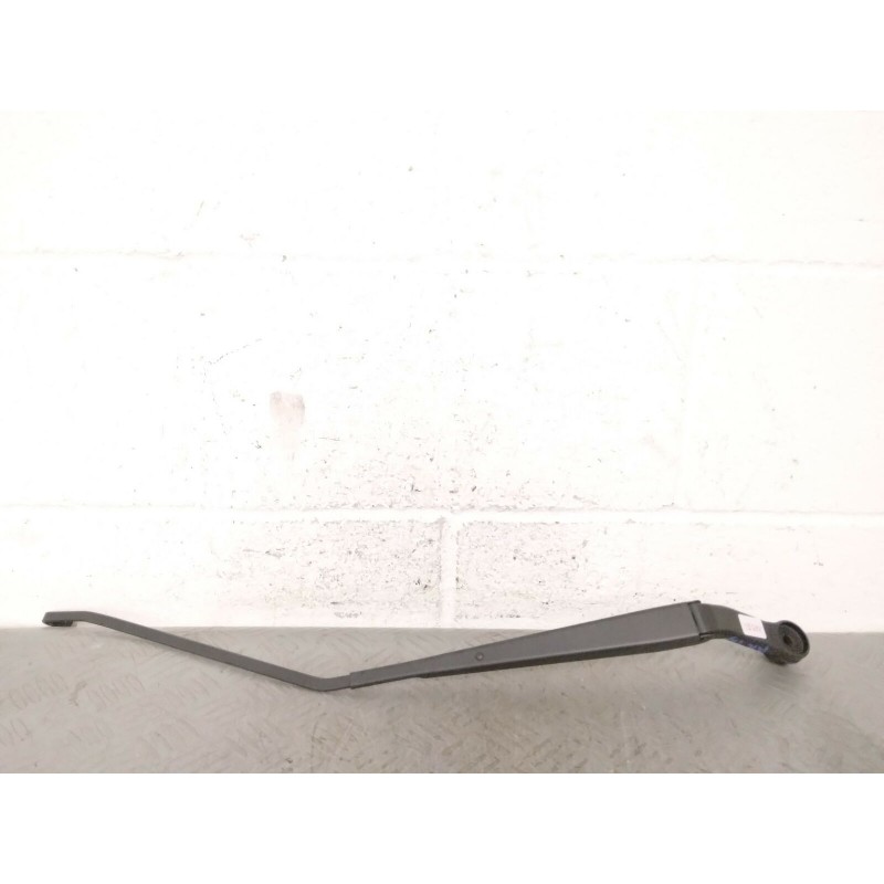 BRACCETTO TERGICRISTALLO ANT. SX MAZDA 6 DEL 2004  2400000095033