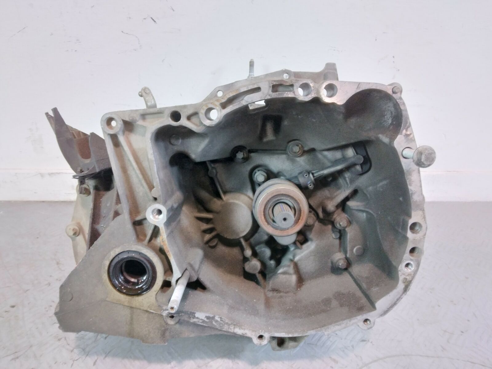 6489 CAMBIO MANUALE RENAULT CLIO 1.2B. 16V DEL 2012 COD. JH3-128