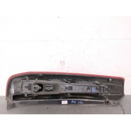 FANALE FANALINO STOP POST. DX FORD FIESTA DEL 2005 COD. 2S61-13N004-AC  2400000091295