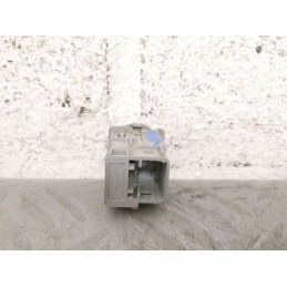 PULSANTE INTERRUTTORE PORTE SCORREVOLI POST. DX LANCIA PHEDRA COD. 1495737077  2400000094166