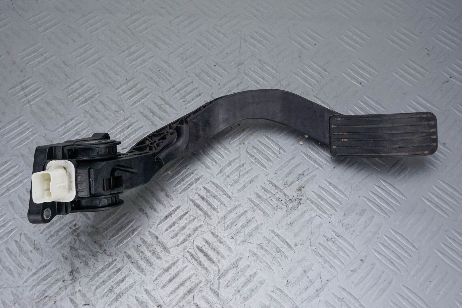 803 PEDALE ACCELERATORE ELETTRICO PEUGEOT 1007 DAL 2005 AL 2010 COD. F00C3E2429