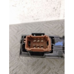 PULSANTIERA COMANDO 4 FRECCE RENAULT CLIO DEL 2005 COD. 8200071224  2400000091233