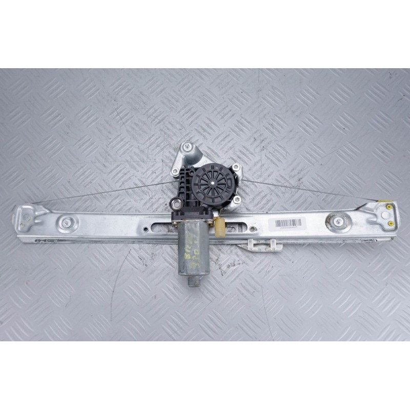 MOTORINO ALZACRISTALLI POST. SX BMW 330 E46 DAL 1998 AL 2006 COD 676283620660  2400000008625