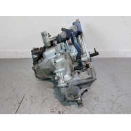 CAMBIO MANUALE CHRYSLER PT CRUISER 2.0 B. DEL 2000 COD. 4668776AD  2400000092377