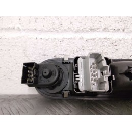 PULSANTIERA ALZAVETRO ALZACRISTALLO ANT. SX RENAULT TWINGO DEL 2007 8200356515  2400000094029