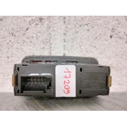 PULSANTIERA COMANDO QUATTRO FRECCE AUDI A1 DEL 2012  2400000097280