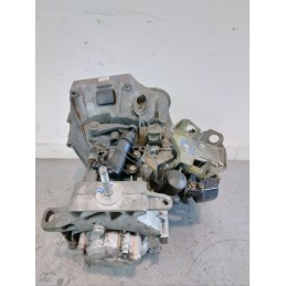 CAMBIO MANUALE FIAT G. PUNTO 1.3 MJT DEL 2006 COD. 46832095  2400000095712