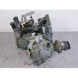 CAMBIO MANUALE VW POLO 9N 1.4 TDI DEL 2004 5 MARCE  2400000096672