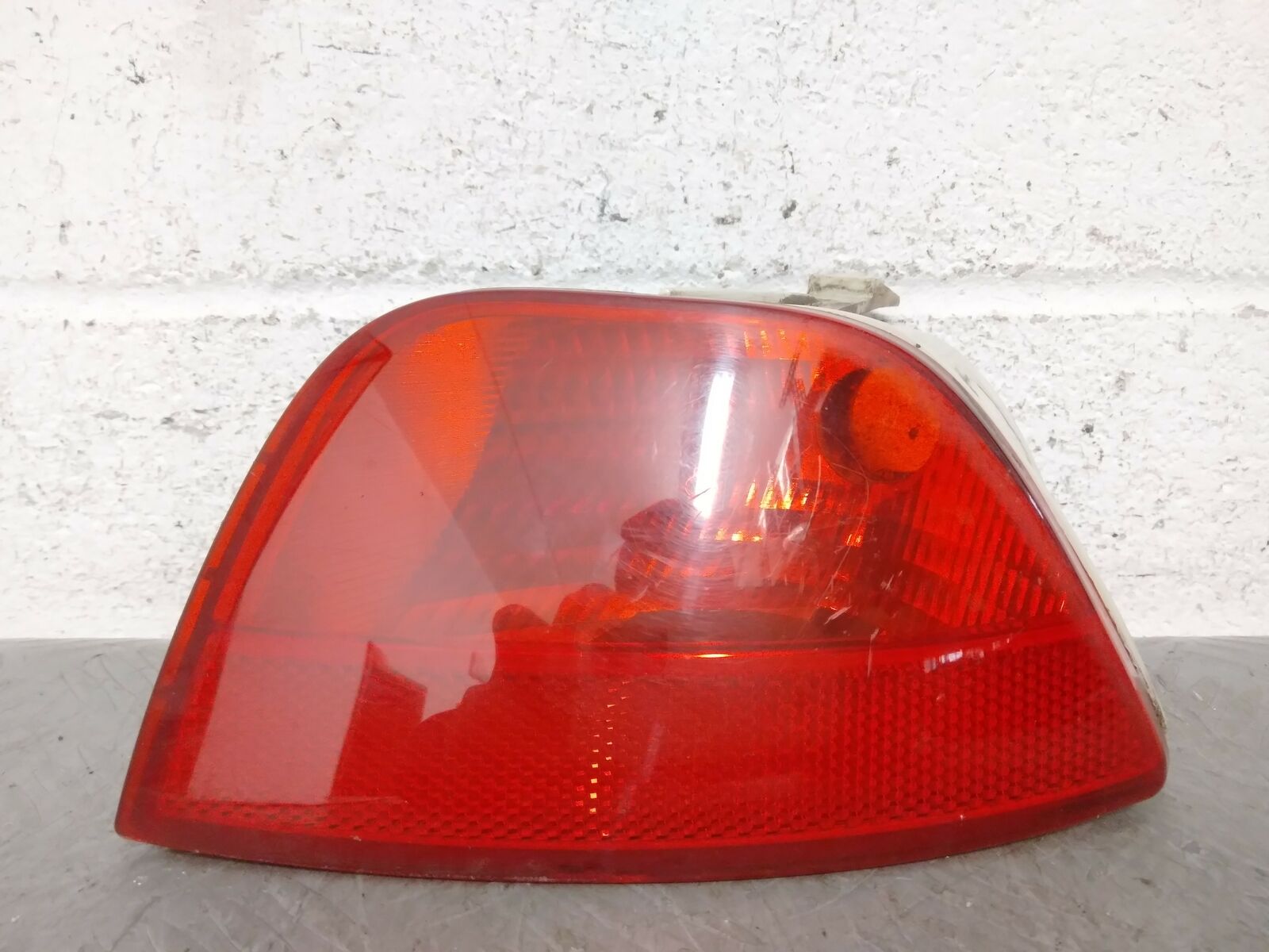 6793 FANALE FANALINO RETRONEBBIA FORD FOCUS DEL 2004 COD. 1M5115K273A