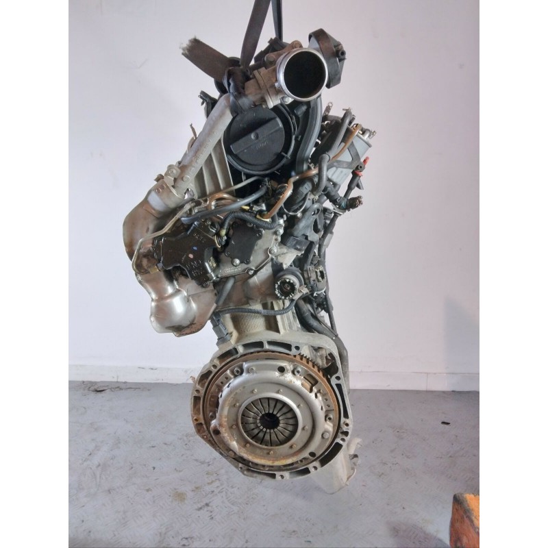 BLOCCO MOTORE MERCEDES CLASSE A W168 1.7 D DEL 2001 CODICE MOT 668940 103.000 KM NUMERO MOTORE 30221969  2400000104148