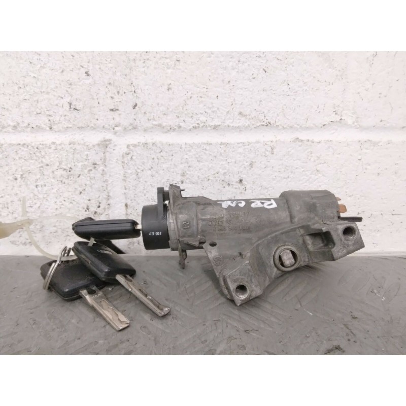 BLOCCHETTO ACCENSIONE CON TRIPLA CHIAVE AUDI A3 DEL 2000 COD. 4B0905851C  2400000104759