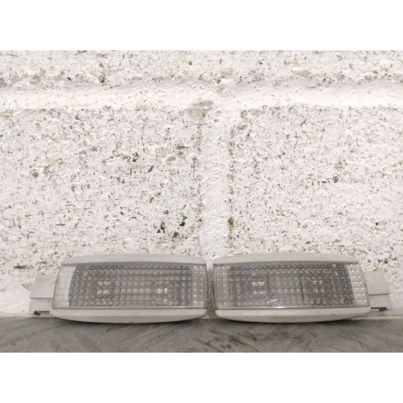 LUCE DI CORTESIA ANT. DX SX VW GOLF IV DEL 2000 COD. 3B0947113  2400000104919