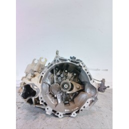 CAMBIO MANUALE 5 MARCE TOYOTA YARIS 1.4 D. DEL 2003 I SERIE  2400000101994