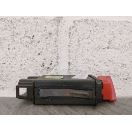 PULSANTIERA COMANDO 4 FRECCE AUDI A3 DEL 2000 COD. 8L0941509P  2400000104384