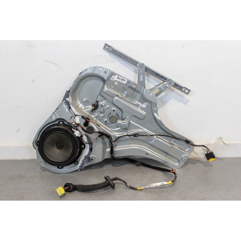 PANNELLO ALZAVETRO CREMAGLIERA POST. DX KIA SOUL DAL 2008 AL 2014 1SERIE  2400000008948