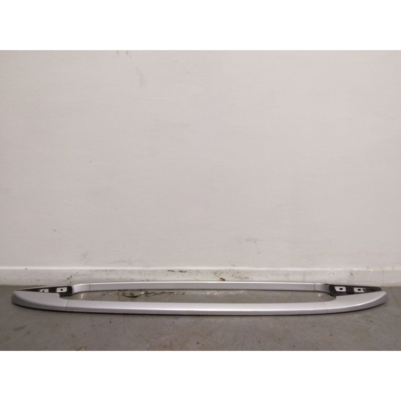 BARRE LONGITUDINALI PORTAPACCO FIAT SEDICI DEL 2006  2400000107255