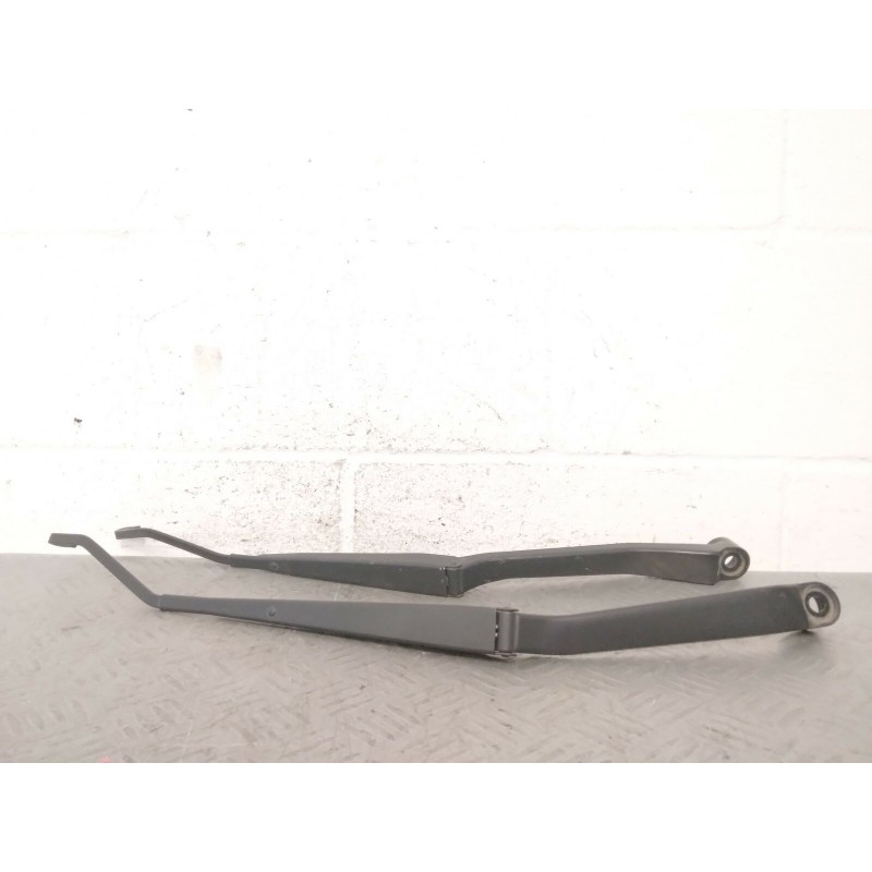 BRACCETTI TERGICRISTALLO TOYOTA RAV 4 DEL 2004  2400000110743