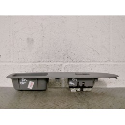 PULSANTIERA ALZAVETRO ALZACRISTALLO ANT DX TOYOTA AVENSIS VERSO COD 74431-44190  2400000111566