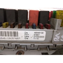 CENTRALINA SCATOLA PORTAFUSIBILI FIAT STILO DEL 2003 COD. 46846109  2400000109839