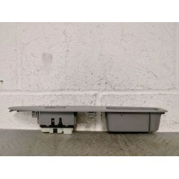 PULSANTIERA ALZAVETRO ALZACRISTALLO ANT DX TOYOTA AVENSIS VERSO COD 74431-44190  2400000111566
