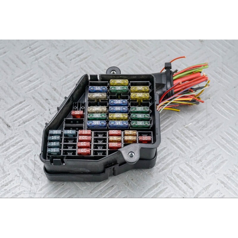 SCATOLA FUSIBILI PORTA FUSIBILIERA AUDI A4 2.0 BENZINA ANNO 97-01 COD 8D1941824  2400000009163